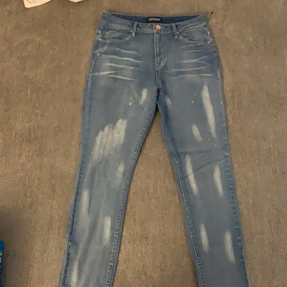 Skinny jeans
